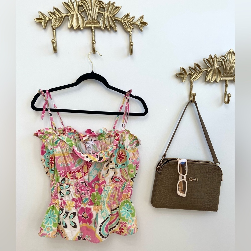 🆕Hippie Fun spaghetti strap tank top L pit 20/21”